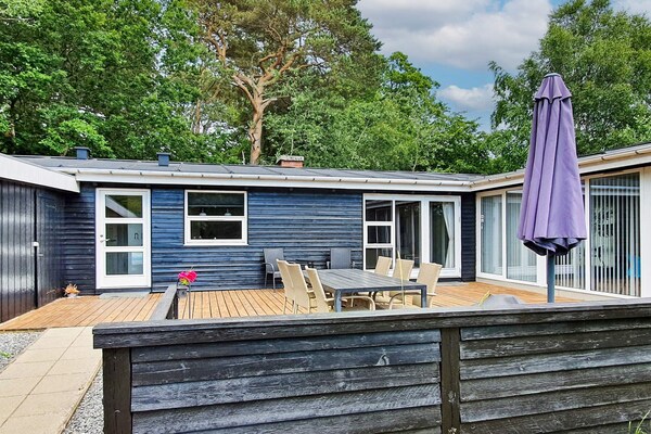 Luxe vakantiehuis met privézwembad en sauna op 700m van de zee bij Hadsund - thumbnail 3