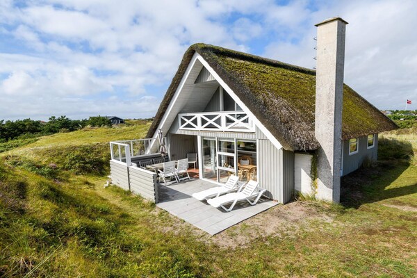 Rietgedekt duinhuis op Fanø met uitzicht op de Noordzee - thumbnail 1
