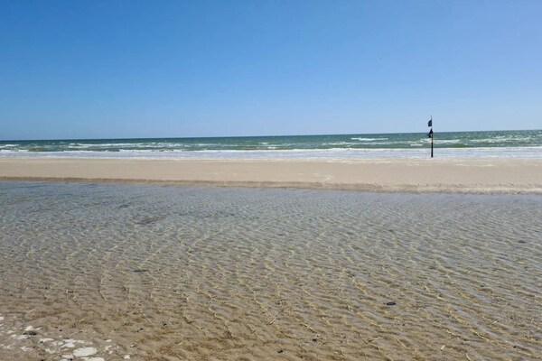 6-persoons vakantiehuis in Blåvand op 800 meter van het strand - thumbnail 6