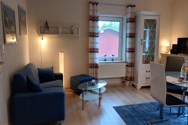 Knus appartement in Gingst met tuin, op 800 meter van het strand - thumbnail 2
