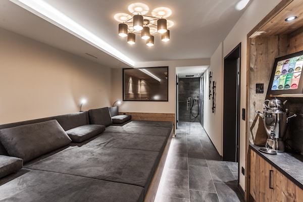 Op 1,3 km van de piste: Luxueus chalet voor 24 personen in Gaschurn - thumbnail 6