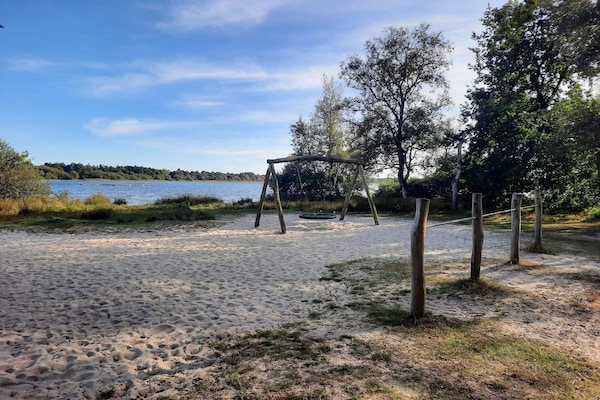 Aan het meer: Gerenoveerd vakantiehuis in Ansager voor 6 personen - thumbnail 3