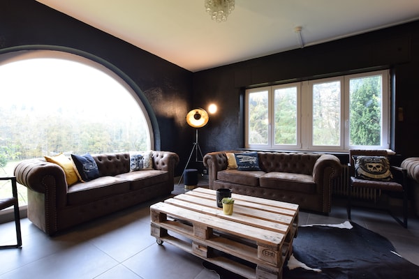 Op 950 m van de piste: ruim vakantiehuis in Vielsalm voor 30 personen - thumbnail 2