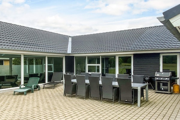 Luxe vakantiehuis met privézwembad in Højslev voor 15 personen - thumbnail 3