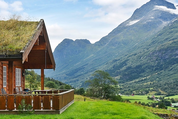 Vakantiehuis met panoramisch fjorduitzicht in Olden - thumbnail 6