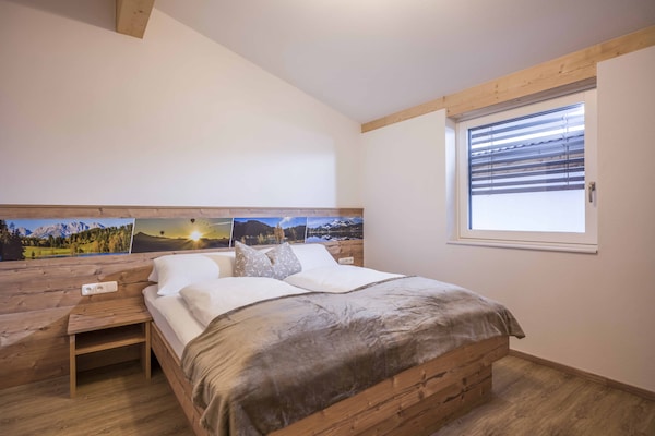 Op 500 m van het meer: ruim appartement in Brixen im Thale - thumbnail 3