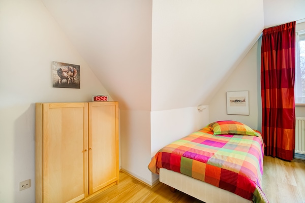 Romantisch appartement De Stelling in groen hart van Noordwolde - thumbnail 1