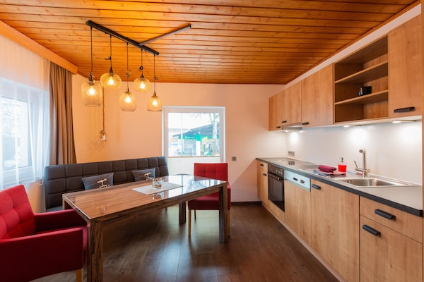 Aan de piste: Comfortabel appartement in Kitzbühel voor 4 personen · 54 m² - thumbnail 6