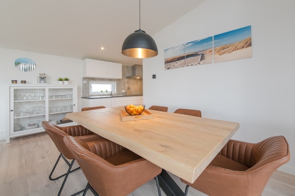 Modern vakantiehuis met weids uitzicht en gashaard in Wemeldinge - thumbnail 4