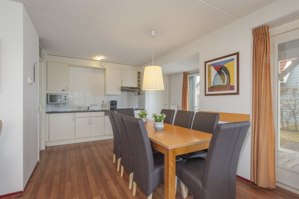 Villa Aquadelta 40: Luxe vrijstaand vakantiehuis in Bruinisse voor 8 personen en honden - thumbnail 5