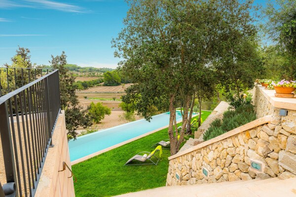 Vrijstaande villa met privézwembad aan de golfbaan in Lloret de Vistalegre - thumbnail 4