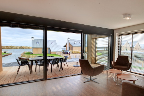 Designvilla aan het water in Oesterdam Resort – 6 personen, 3 slaapkamers - thumbnail 6