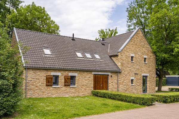 Luxe boerderijvilla voor 20 personen op Resort Maastricht - thumbnail 5