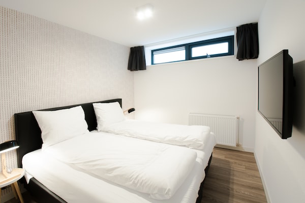 Wellnessvilla Piet Boon op Waterrijk Oesterdam voor 16 gasten - thumbnail 3