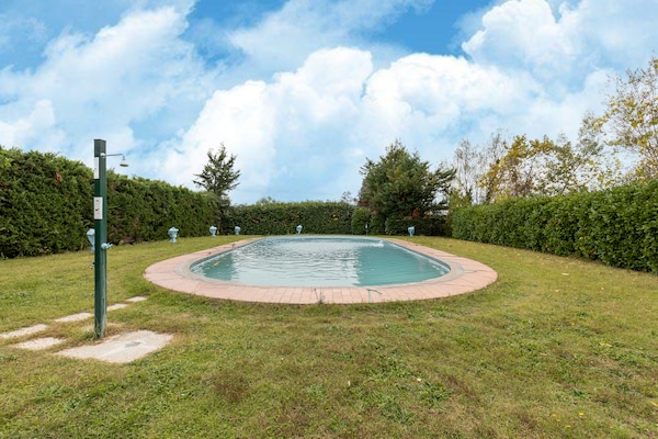 Licht appartement met zwembad in Tuoro sul Trasimeno - thumbnail 2