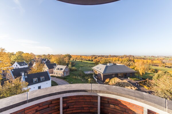 Panoramasuite Prins van Oranje 3: luxe uitzicht over Limburg en België - thumbnail 6