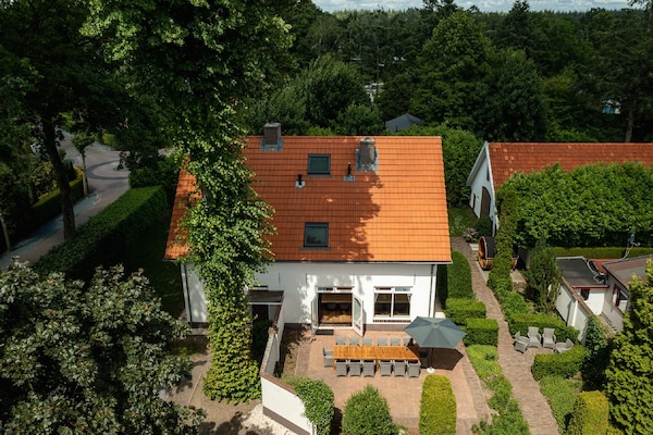 Villa Landgoed De IJsvogel 10: Ruime groepsvilla op de Veluwe voor 20 personen - thumbnail 6