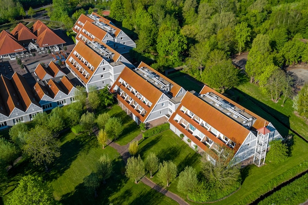 Modern vakantieappartement aan Grevelingenmeer in Zeeland - thumbnail 6