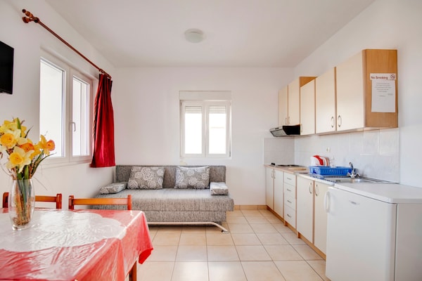 Lovely apartment Perica A5: Zonnig appartement vlakbij strand in Zadar - thumbnail 4