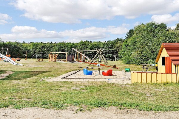 Licht vakantiehuis bij Gudenå met zwembad en hondenboerderij - thumbnail 3