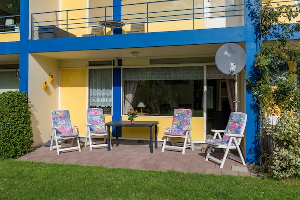 Gezellig appartement op begane grond, 500m van het strand in Vlissingen - thumbnail 1
