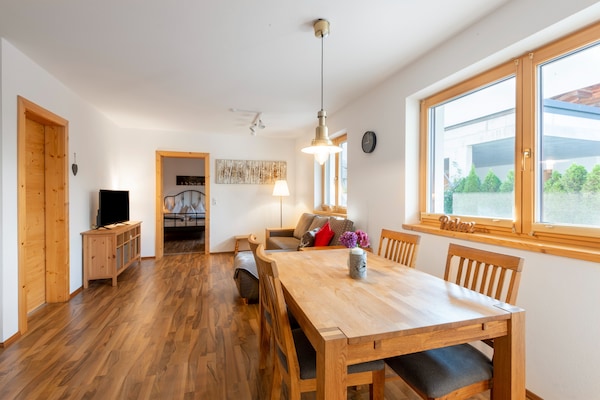 Haus Dengg: Knus appartement in het bos bij Zillertal, 5 km van de piste - thumbnail 3