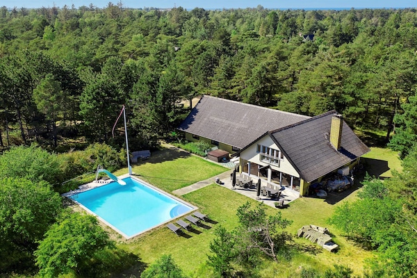 14-persoons vakantiehuis aan zee in Sjællands Odde met zwembad - thumbnail 3