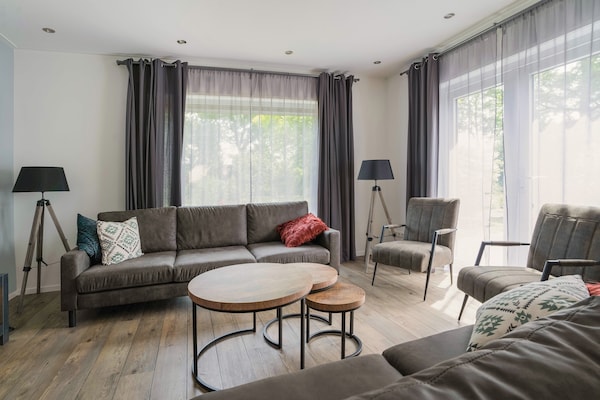 Villa Sallands Genieten: luxe groepshuis aan de Lemerberg voor 10 personen - thumbnail 2