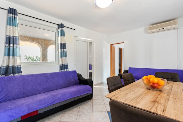 Rustiek appartement op 300 meter van zee met panoramisch uitzicht - thumbnail 6