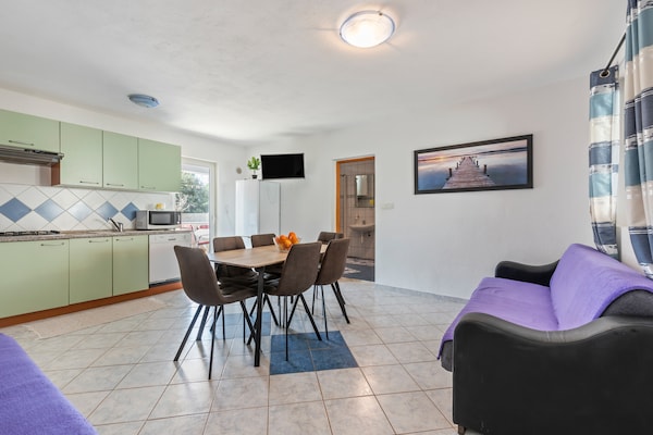 Rustiek appartement op 300 meter van zee met panoramisch uitzicht - thumbnail 2