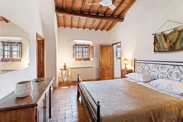 Authentiek vakantiehuis Bellosguardo in Cortona met meerzicht - thumbnail 5