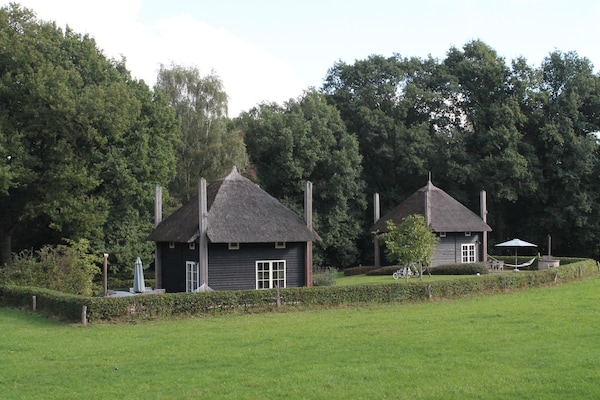 Grimberghoeve 2: Authentieke hooischuur met wellness in Overijssel - thumbnail 6