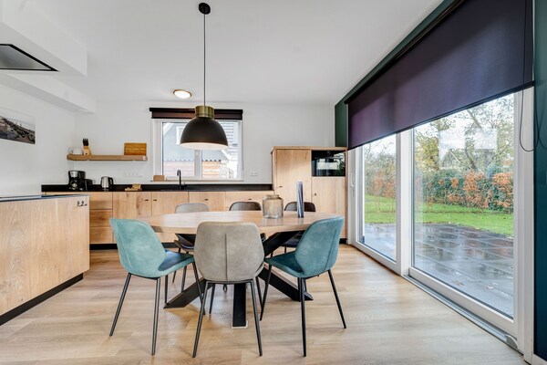 Luxe villa So What 37: vrijstaand genieten aan de rand van het bos op Texel - thumbnail 5