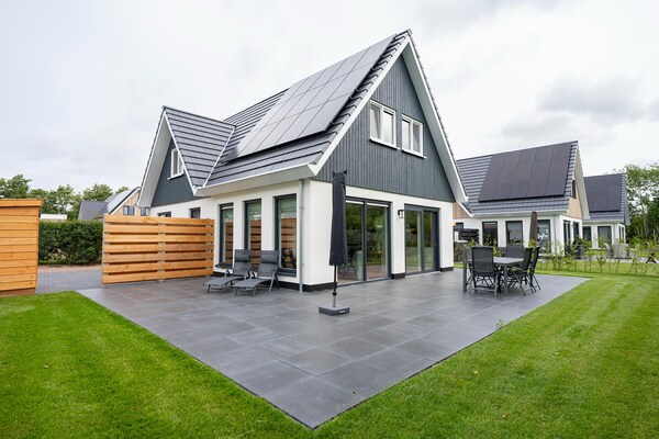 Luxe vrijstaande villa op Texel met sauna, op 1,3 km van het strand - thumbnail 2