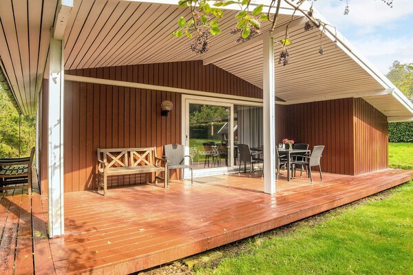 Vrijstaand huis bij de Gudenåen met overdekt terras - thumbnail 1