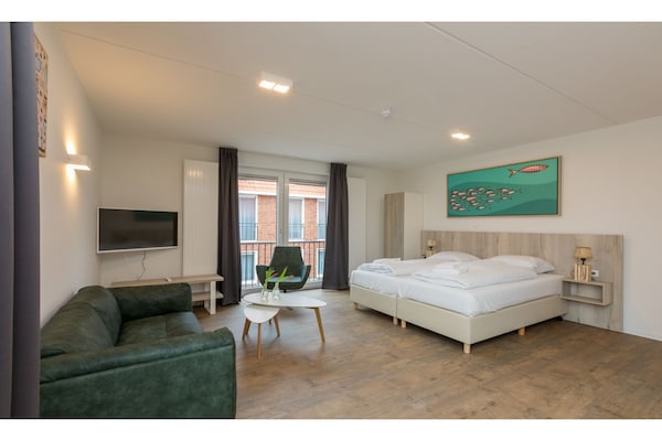 Luxe studio op 200m van strand Zoutelande met eigen parkeerplaats - thumbnail 1