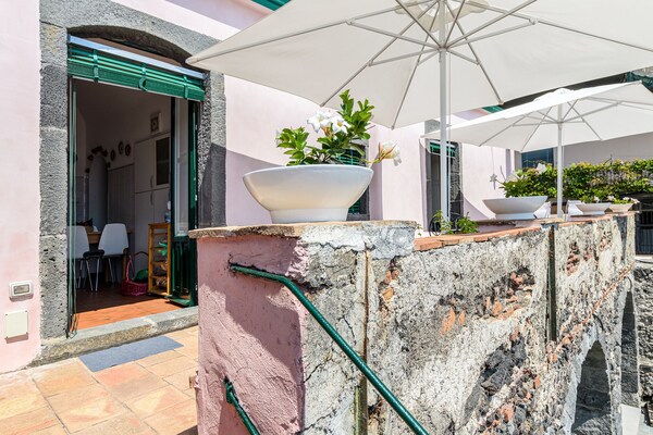 Historisch vakantiehuis vlakbij zee in Santa Tecla, Acireale - thumbnail 5