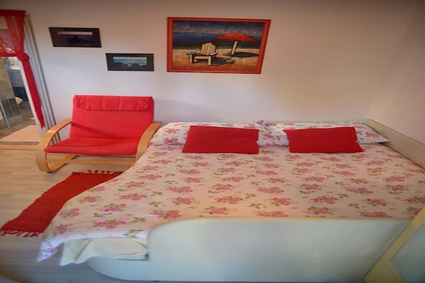 Knusse studio op 40 meter van het strand in Omiš - thumbnail 3