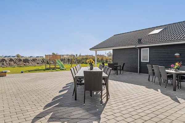 Groot vakantiehuis met zwembad, sauna en speelkamer bij de Oostzee - thumbnail 6