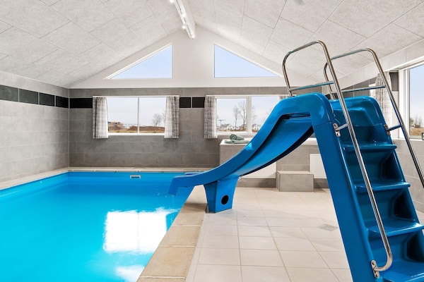 Groot vrijstaand wellnesshuis met zwembad en sauna op 900 meter van zee in Kappeln - thumbnail 4