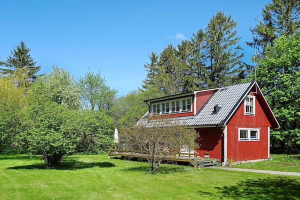 Sfeervolle stuga aan de golfbaan bij Hemse, Gotland – 4 personen - thumbnail 5