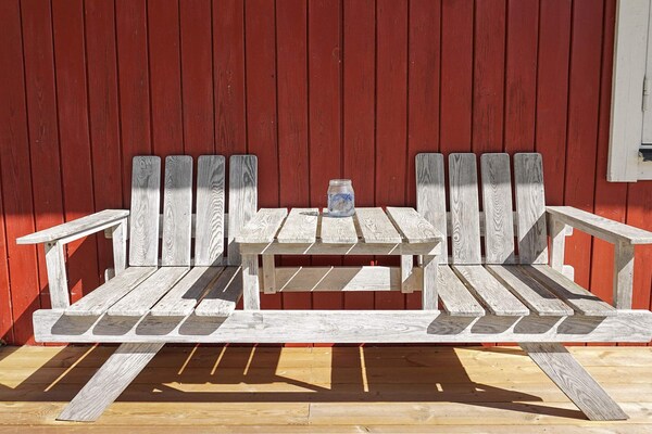 Sfeervolle stuga aan de golfbaan bij Hemse, Gotland – 4 personen - thumbnail 2