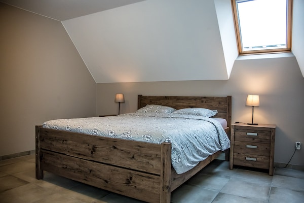 Landhuis Broville: ruim vakantiehuis met tuin in het Limburgse Peer - thumbnail 5