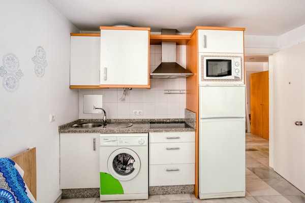 Knusse vrijstaande torenwoning op 800m van het strand in Conil - thumbnail 3