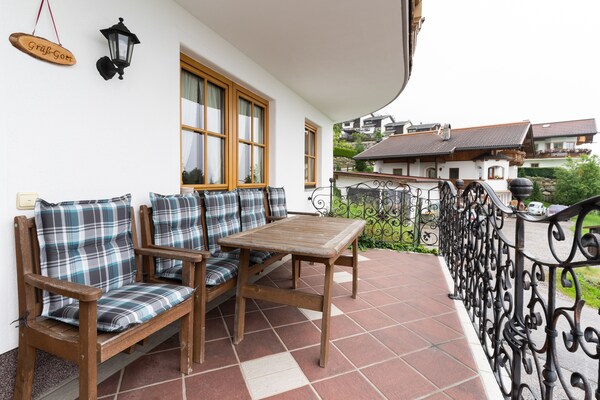 Ferienwohnung Talblick: ski-appartement met panoramisch uitzicht in Hainzenberg - thumbnail 5
