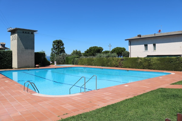 Licht vakantiehuis Bellavista Trentasei in Bardolino - thumbnail 6