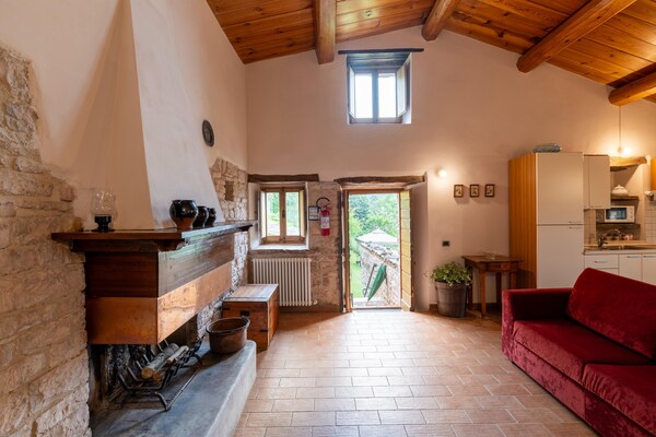 Rustiek vakantiehuis Il Conio Viola in Acqualagna - thumbnail 3