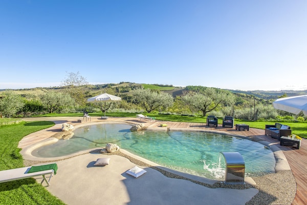 Ruim vakantiehuis Casannona Glicine in Fermo met zwembad - thumbnail 5