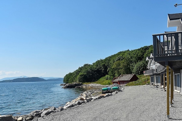 Rorbu aan de Grytafjorden met panoramisch uitzicht en bootverhuur - thumbnail 4