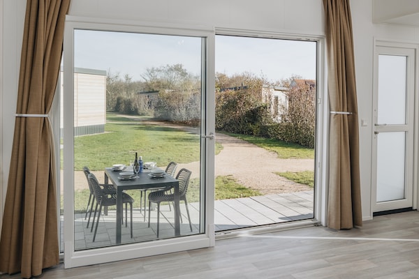 Modern vrijstaand chalet op 650m van centrum Domburg - thumbnail 6